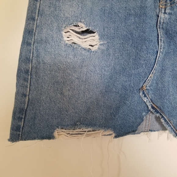 free People We The Free Hallie Distressed Denim Mini Skirt size 24 - Picture 5 of 8